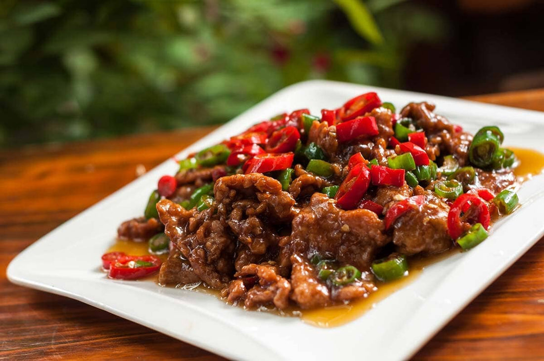 🥢🔥 Scorchin' Stir-Fry Beef with Peppers & Mad Dog 357 Sriracha 🌶️🥩