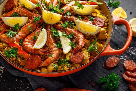 Spicy Chicken &amp; Seafood Paella (Fry Pan Style)